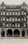 PBK-692 Gezicht op het gebouw van verzekeringsmaatschappij De Nederlanden van 1845 aan de Zuidblaak.