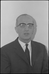 20010-56-40 Portret van wethouder Jan Worst (ARP).