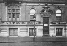 XIV-161-00-01 Het kantoor van de Algemeene Levensverzekering Bank aan de Diergaardelaan.