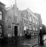 XVIII-386-01 Katholiek Aposolische kerk aan de Schietbaanstraat.